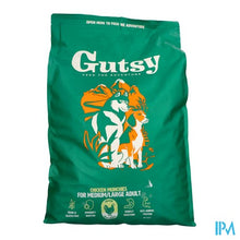 Charger l'image dans la galerie, Gutsy Chicken Munchies Medium&large Adult 10kg