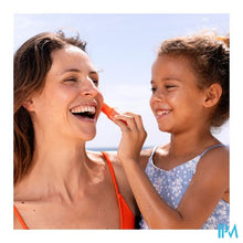 Charger l'image dans la galerie, Svr Sun Secure Easy Stick Spf50+ 10g Nf