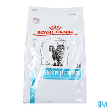 Load image into Gallery viewer, Royal Canin Cat Sensitivity Control Duck Dry 3,5kg
