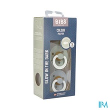 Afbeelding in Gallery-weergave laden, Bibs 2 Fopspeen Symmetric Glow Duo Sage/cloud 2