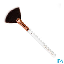 Charger l'image dans la galerie, Cent Pur Cent Fan Brush
