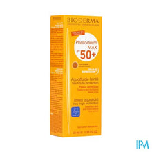 Afbeelding in Gallery-weergave laden, Bioderma Photoderm Max Aquafluide Spf50+ Dore 40ml
