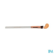 Load image into Gallery viewer, Cent Pur Cent Concealer Brush
