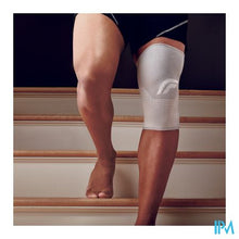 Afbeelding in Gallery-weergave laden, Futuro Comfort Lift Kniebandage 76587, Medium
