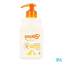 Charger l'image dans la galerie, Douxo S3 Pyo Shampoo 200ml

