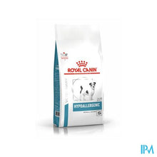 Load image into Gallery viewer, Royal Canin Dog Hypoallergenic Small Dog Dry 3,5kg
