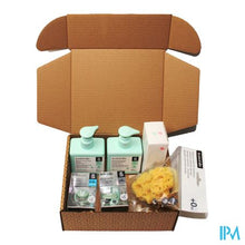 Afbeelding in Gallery-weergave laden, Suavinex Cosmetics Babys First Skincare Set 500ml
