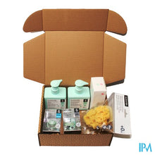 Afbeelding in Gallery-weergave laden, Suavinex Cosmetics Babys First Skincare Set 500ml
