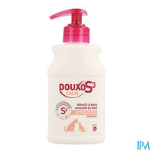 Load image into Gallery viewer, Douxo S3 Calm Shampoo 200ml
