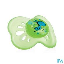 Charger l'image dans la galerie, Nuby PastelsTM Ovale fopspeen - 6-18m
