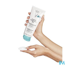 Charger l'image dans la galerie, Vichy Pt Reiniging Integraal 3in1 300ml
